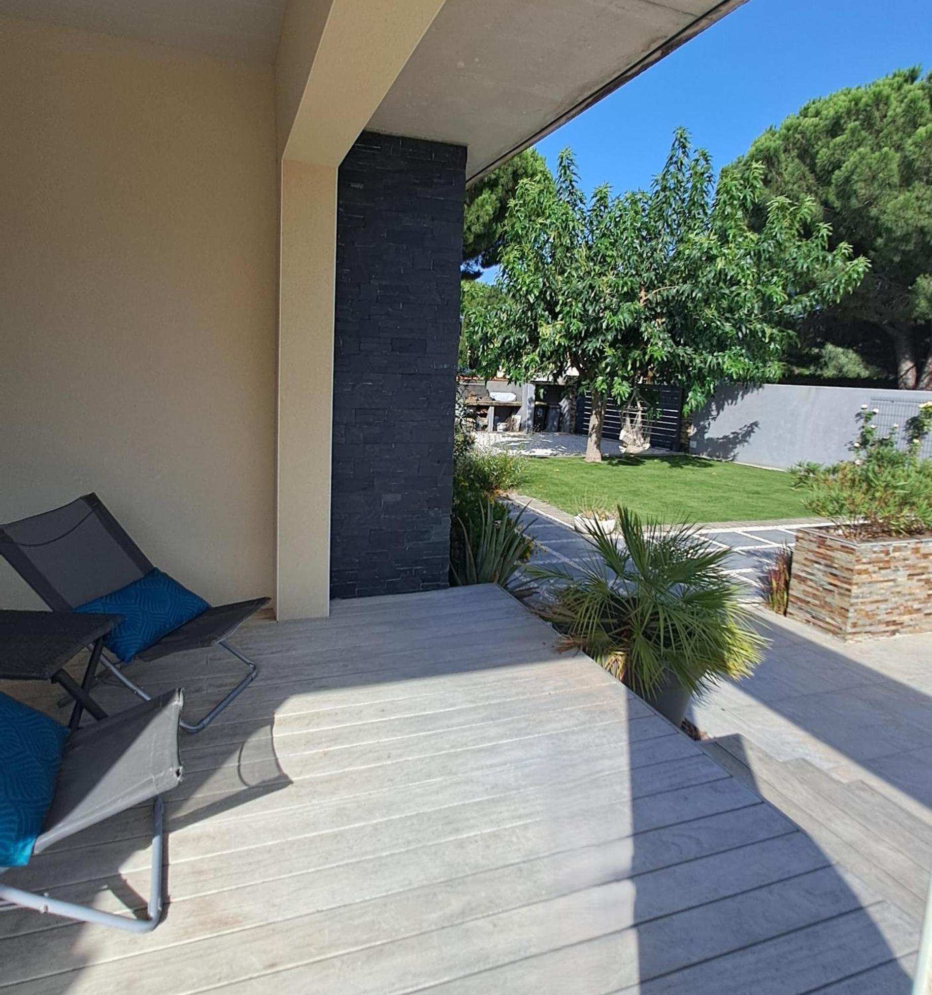 Belle Avec Piscine Vue Montagne A 10 Mn De La A Villa *